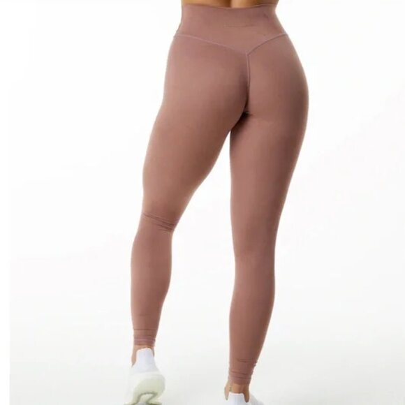 NWT Alphalete Alphalux Wonder leggings - Picture 2 of 10